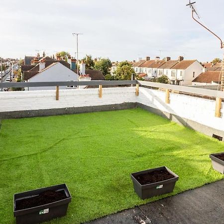 2 Bed Apartment Near The Beach Southend-on-Sea Kültér fotó