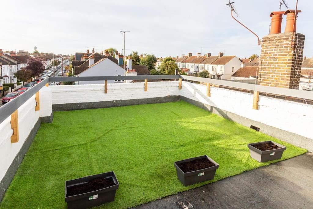 2 Bed Apartment Near The Beach Southend-on-Sea Kültér fotó