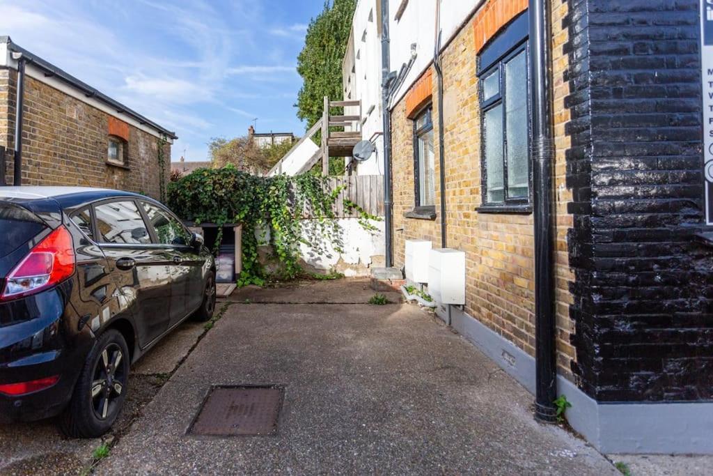 2 Bed Apartment Near The Beach Southend-on-Sea Kültér fotó